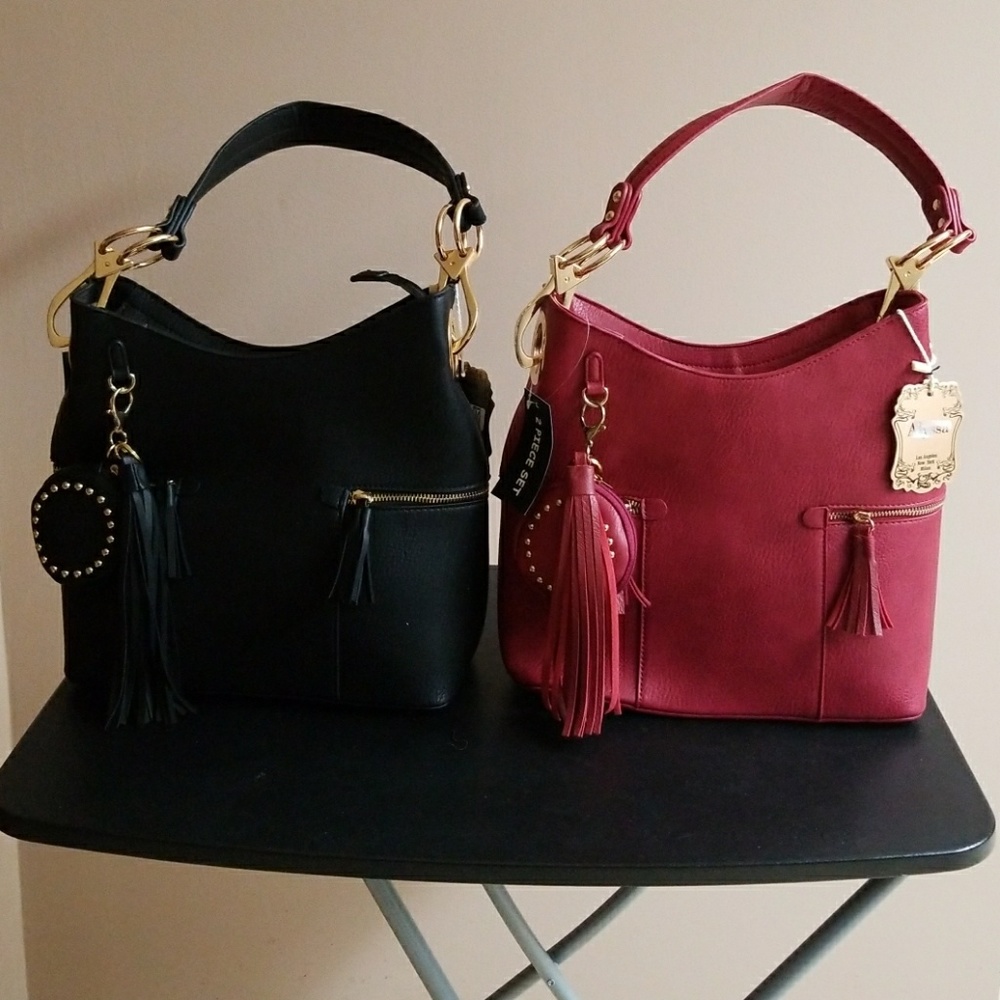 New, Alvssa Hand bags  out of Milan, LA, NY.